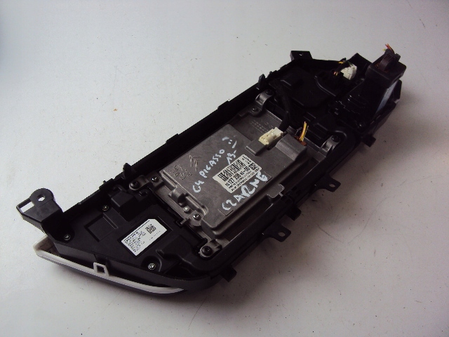 фото №8, Екран дисплей citroen c4 picasso ii 2013-