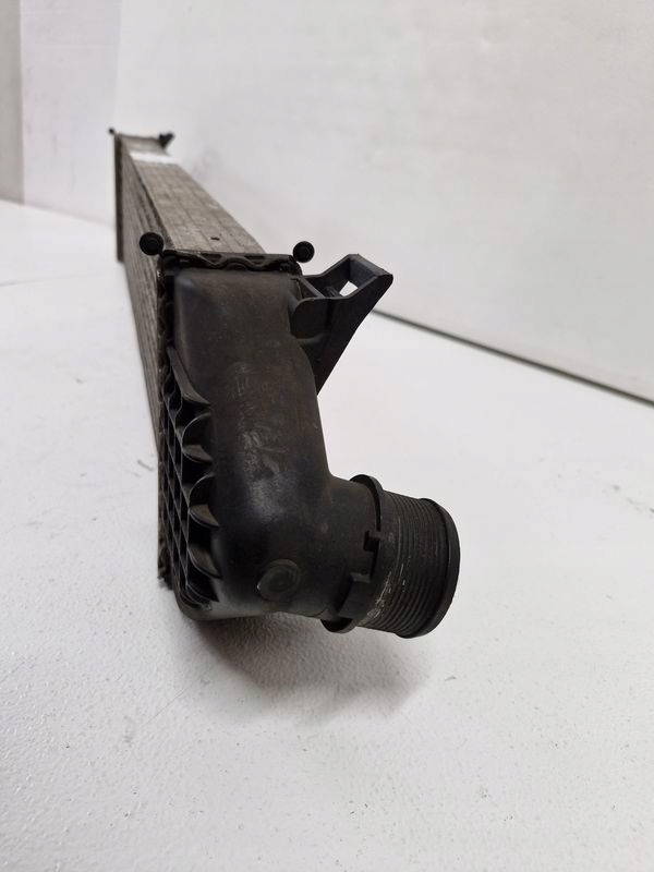 Volvo v40 2 2 1.6 d інтеркулер радіатор повітря 31319168 Доставка