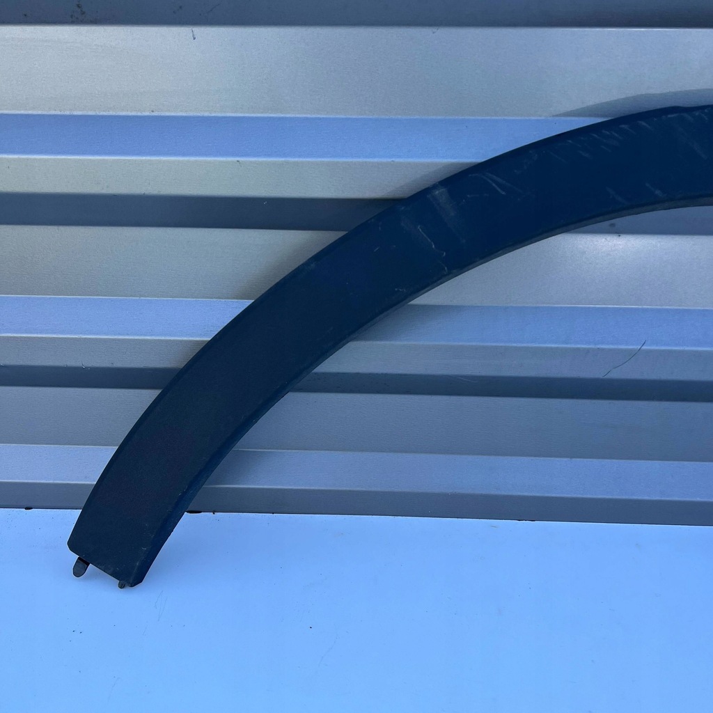 фото №2, Volvo xc40 ii молдинг крила правий задня