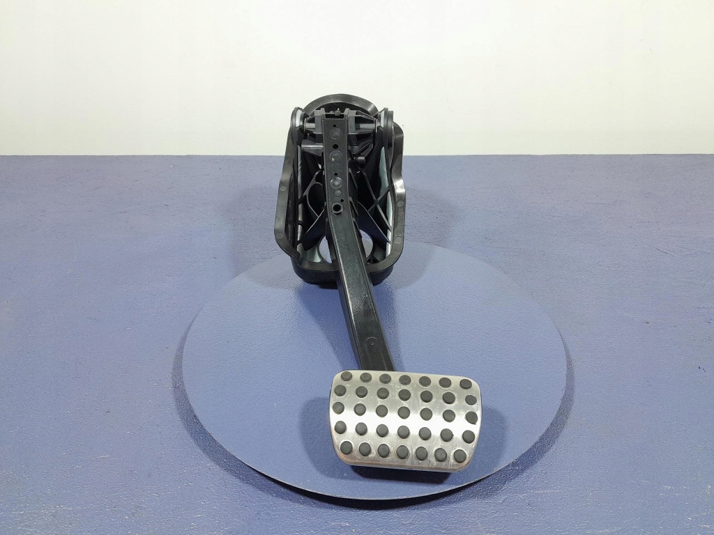 Купити Mercedes s-klasa w223 педаль гальма a2232903000