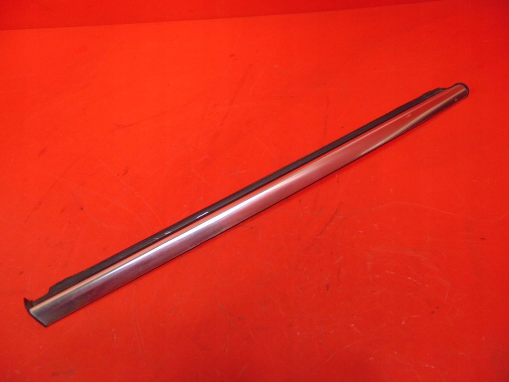 фото №1, Mercedes r-klasa 251 w251 короткий молдинг кузовная левая задняя задняя