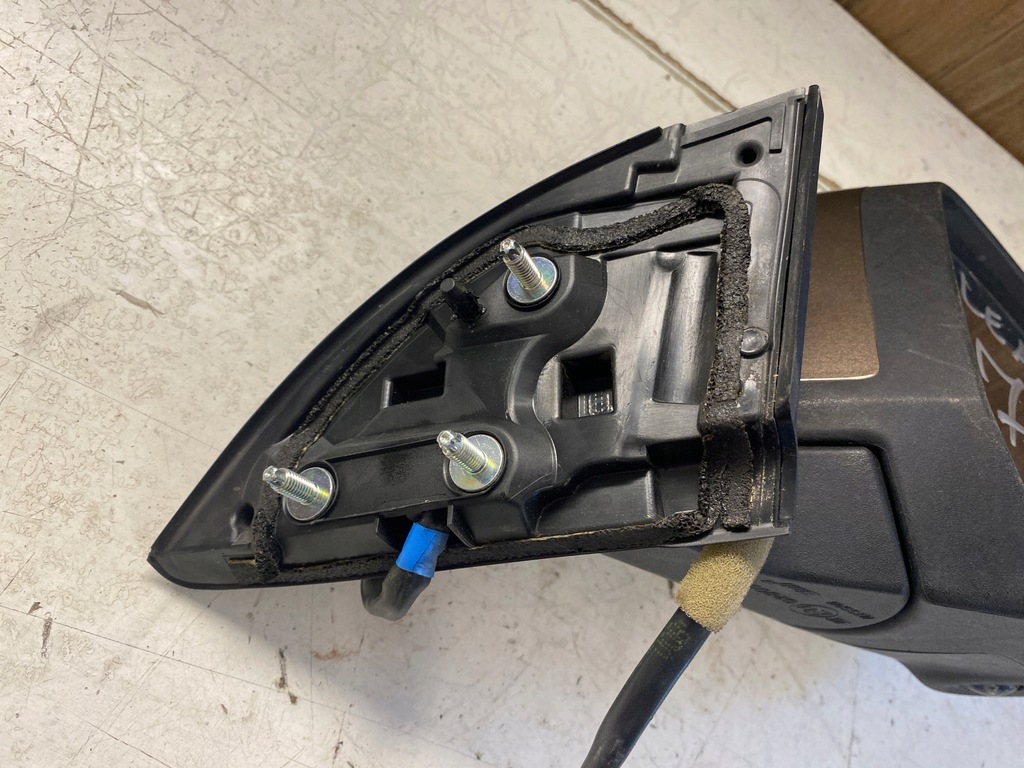 фото №8, Nissan leaf зеркало правое 7+4 pin eu