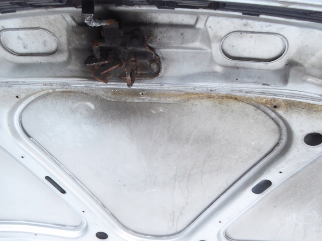 Капот крышка решётка  решётка радиатора audi a4 b5 94-97 lyzm в Украине