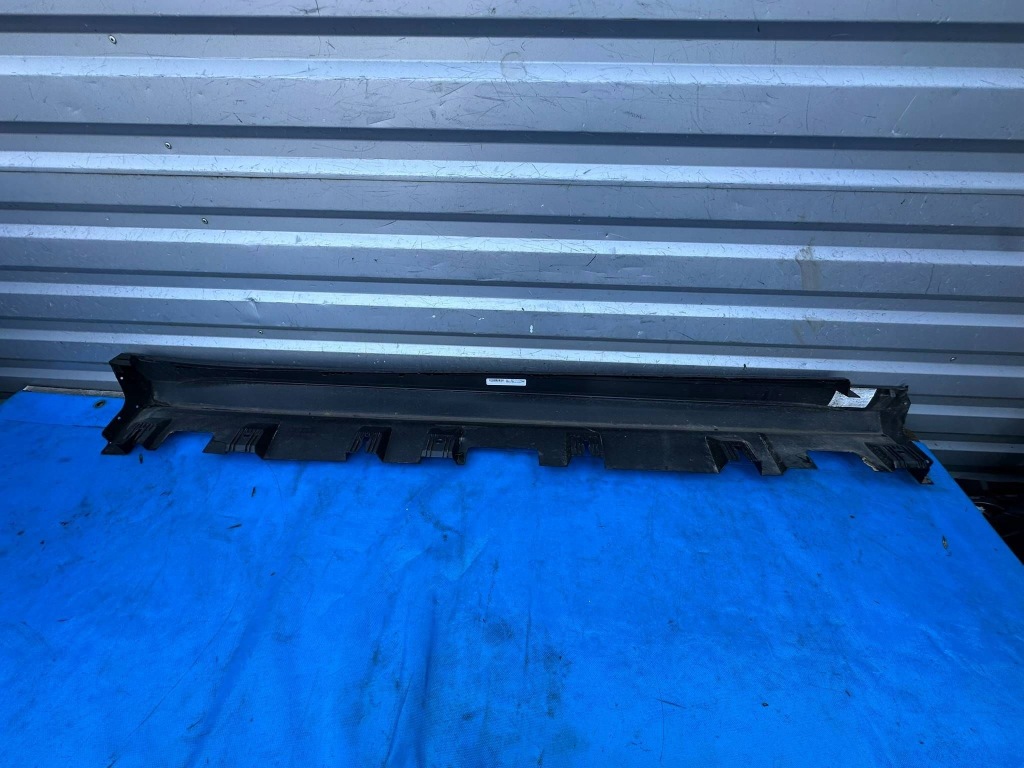 фото №10, Mercedes gle 167 amg молдинг поріг ліва 1676986101