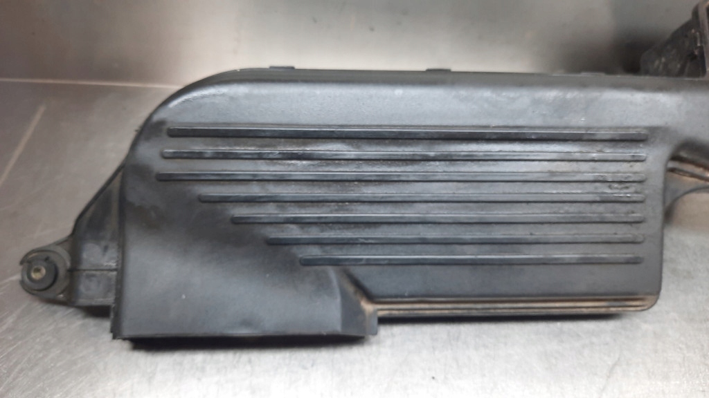 фото №5, Труба повітря zl0113200 mazda premacy