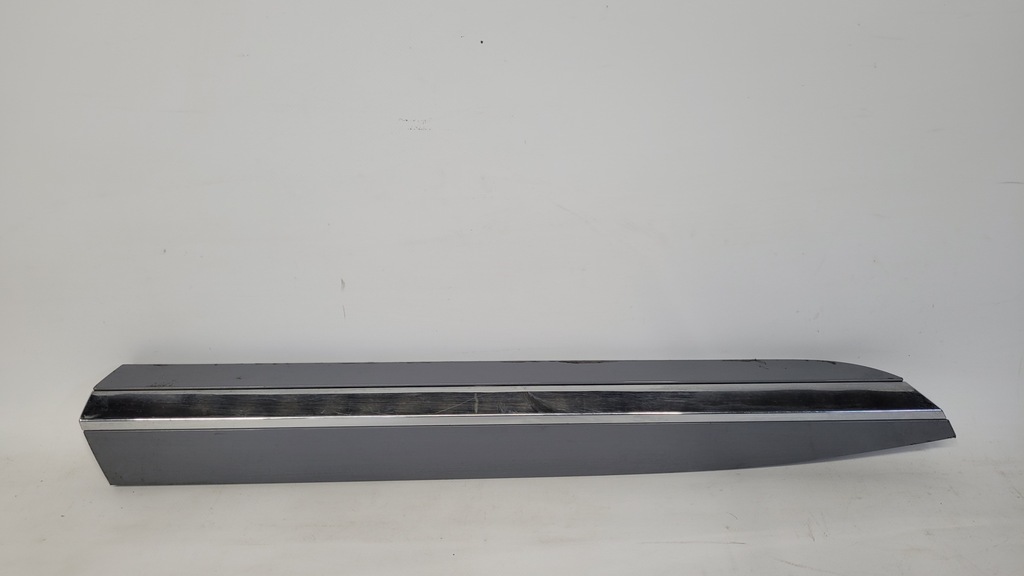 фото №1, Vw arteon молдинг na двері права задня oryg.