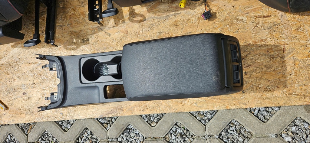 фото №15, Seat leon iii 3 hb сиденье сиденья заднее сиденье полукожа туннель средний комплект