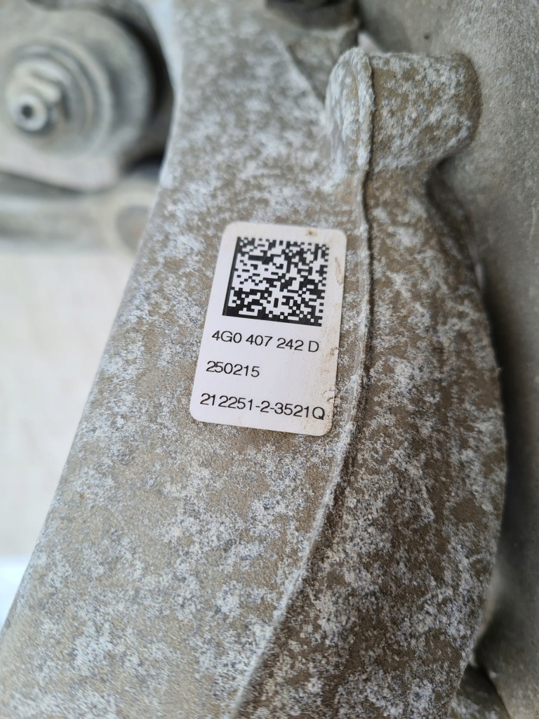 фото №5, Поворотный кулак правая audi a5 sportback 8ta 4g0407242d