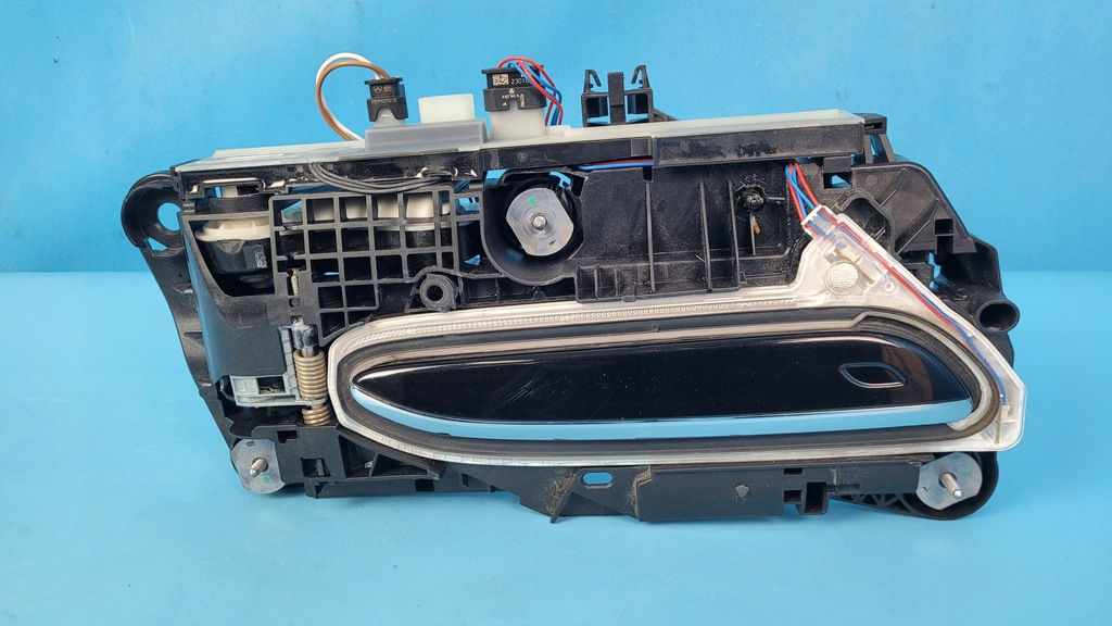 фото №12, Eqe w295 350+ ручка наружная дверь правый перед a0115073097 a0997609003