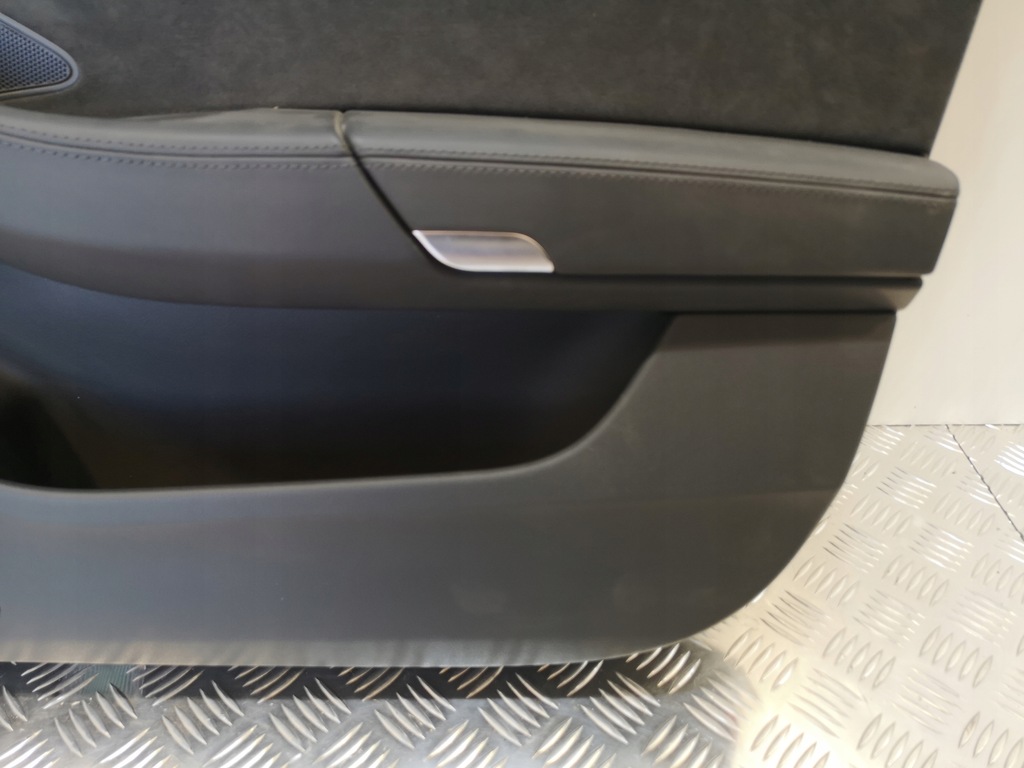 фото №7, Обшивка дверь правый перед audi a8 s8 d4 eu