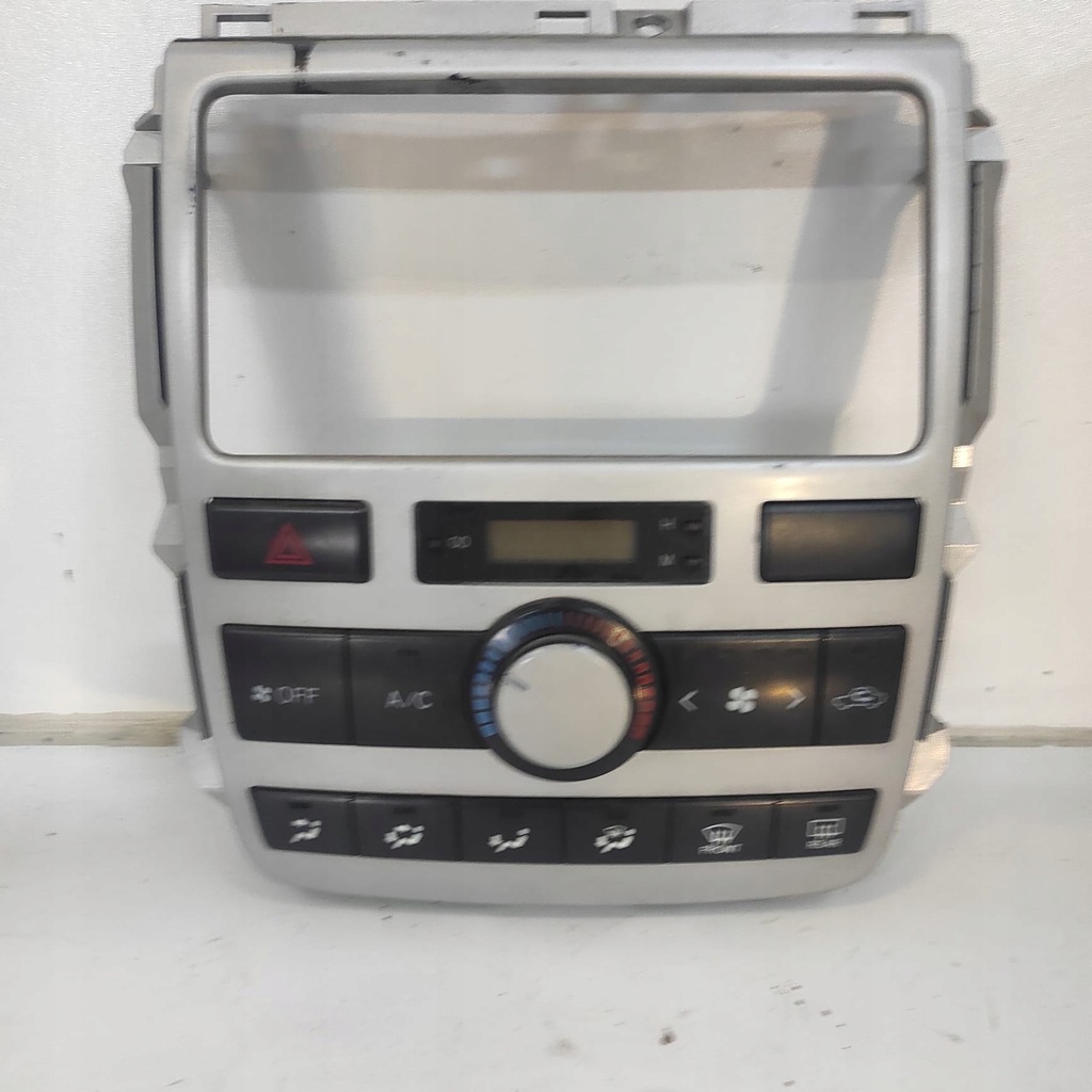 фото №1, Панель обдув кондиціонера toyota avensis verso 55900-44270