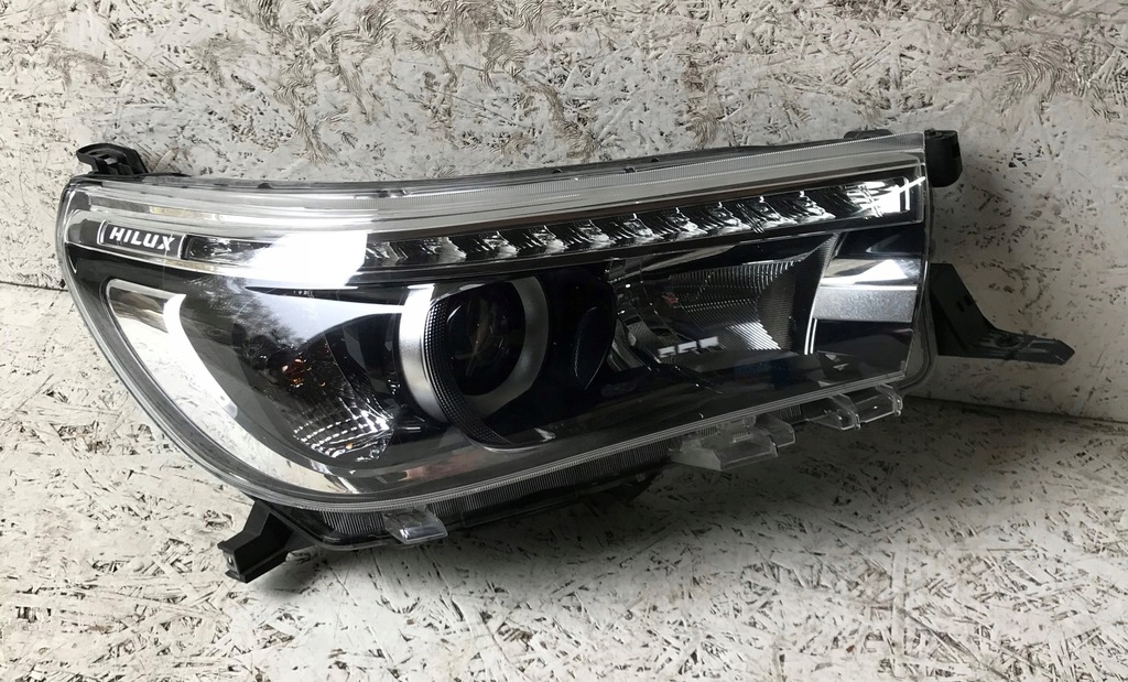фото №1, Toyota hilux лампа права правий перед передня