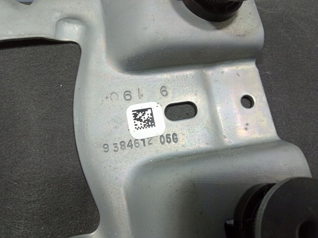 фото №6, Bmw x3 g01 g02 f97 кронштейн консоли центральной 9384612