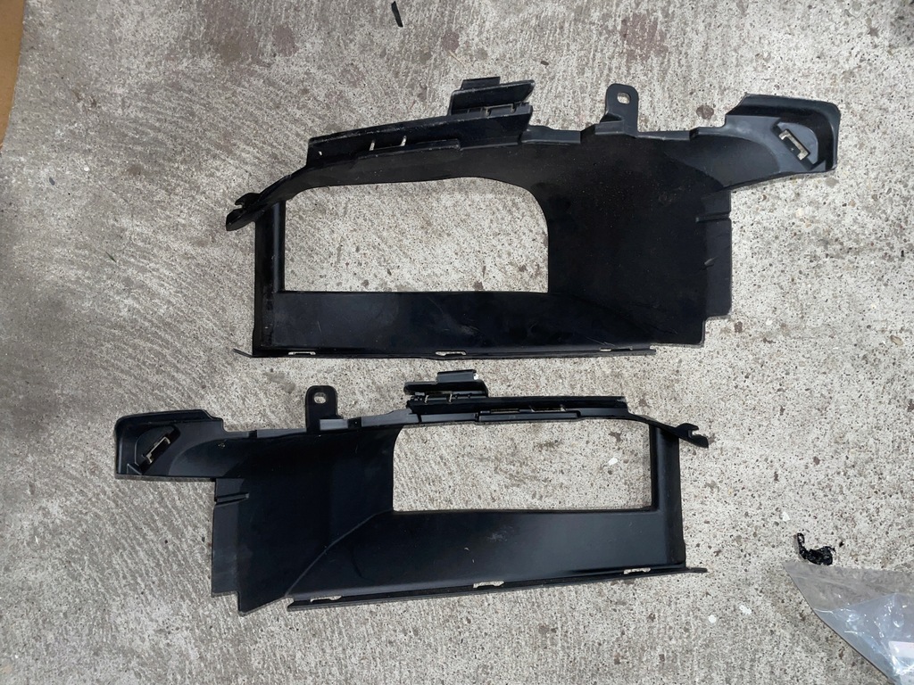 фото №1, Направляющая воздуха правая porsche cayenne