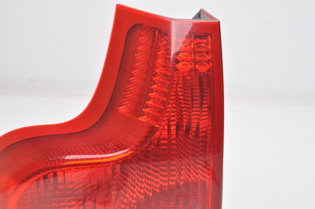 фото №8, Volvo xc90 lift лампа ліва задня ліва задня