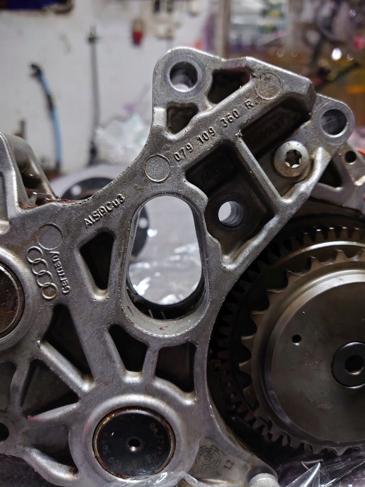 фото №6, Привод насоса масла audi a5 s5 4.2fsi