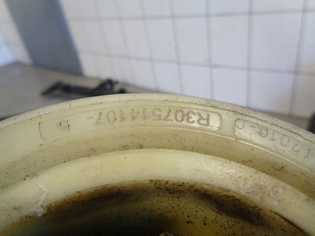 Пневмоподушка bmw f11 правий задній r307513706 Ціна