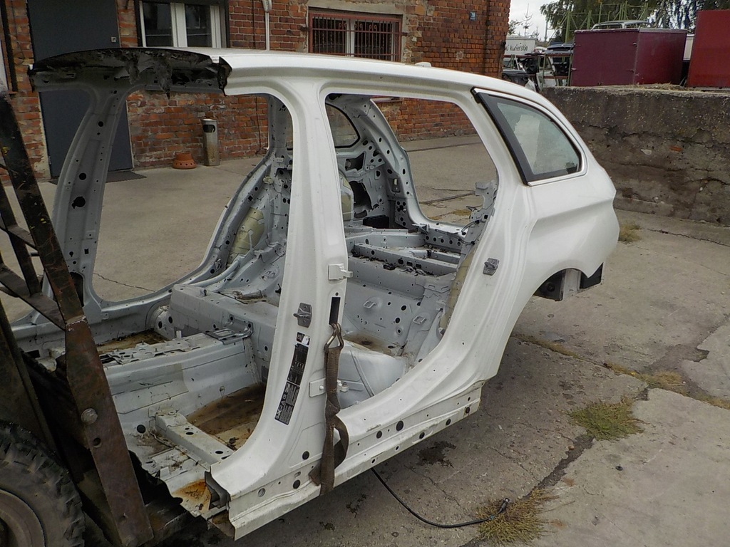 фото №4, Bmw f11 чверть задня задня ліва