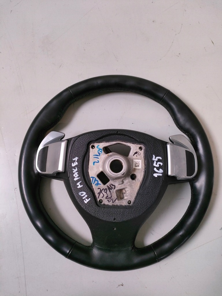 фото №7, Bmw f10 m-pakiet повітропровід пелюстки перемикання