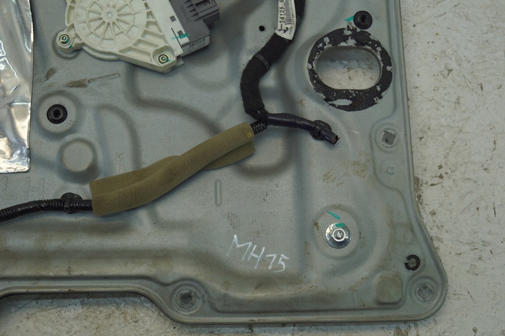 фото №6, Механизм стекло левый перед infiniti q60