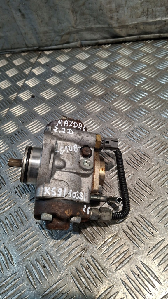 Купити Насос упорскування mazda 6 gh 2.2d