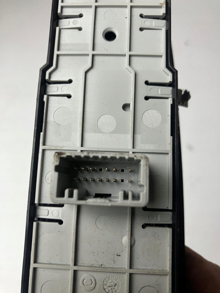 фото №4, Переключатель панель окон зеркал renault scenic iii 809610017r