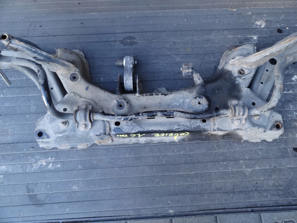 фото №4, Ford tourneo courier 2014 1,6 подрамник подрамник рычаги