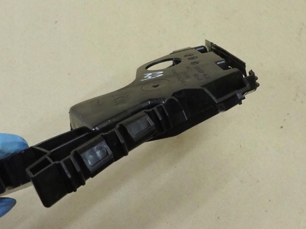 фото №14, Vw polo vi направляющая бампер правый перед 2gs807184b новый