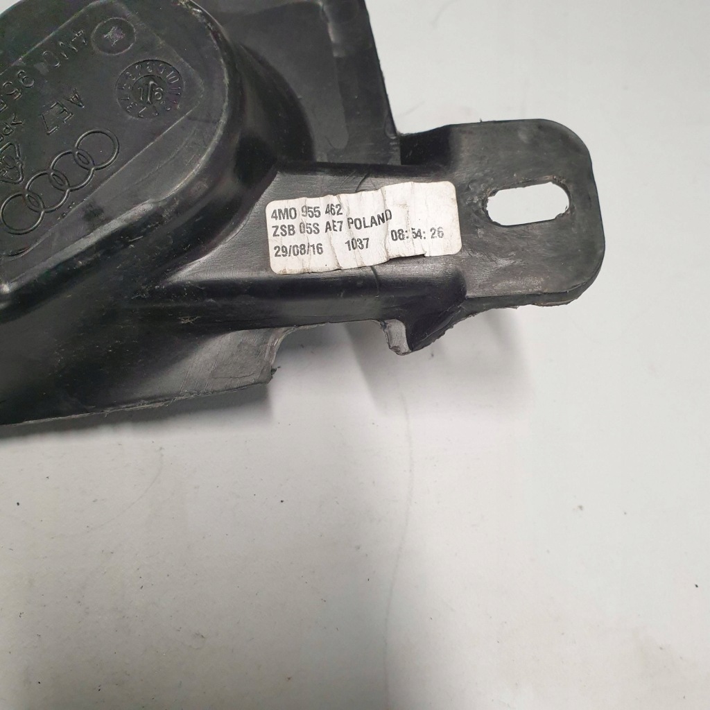 Audi q7 4m бачок заливная горловина жидкость омывателя 4m0955462 в Украине