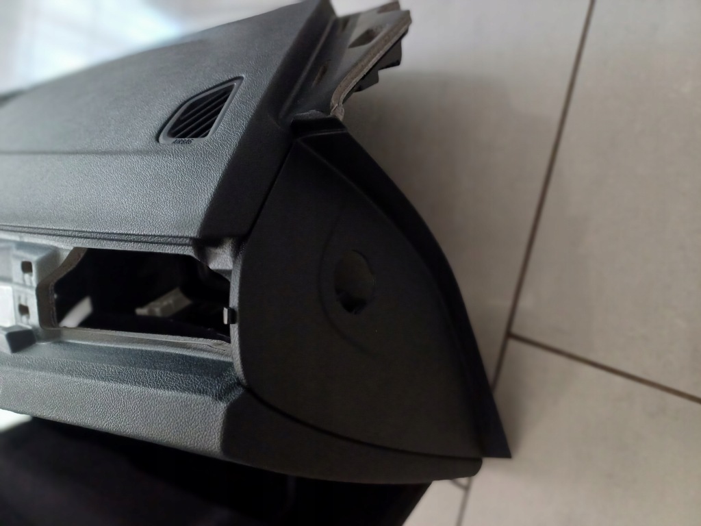 фото №12, Bmw 5 g30 g31lci nowa оригинальная приборная панель консоль приборная панель czarna 9375427