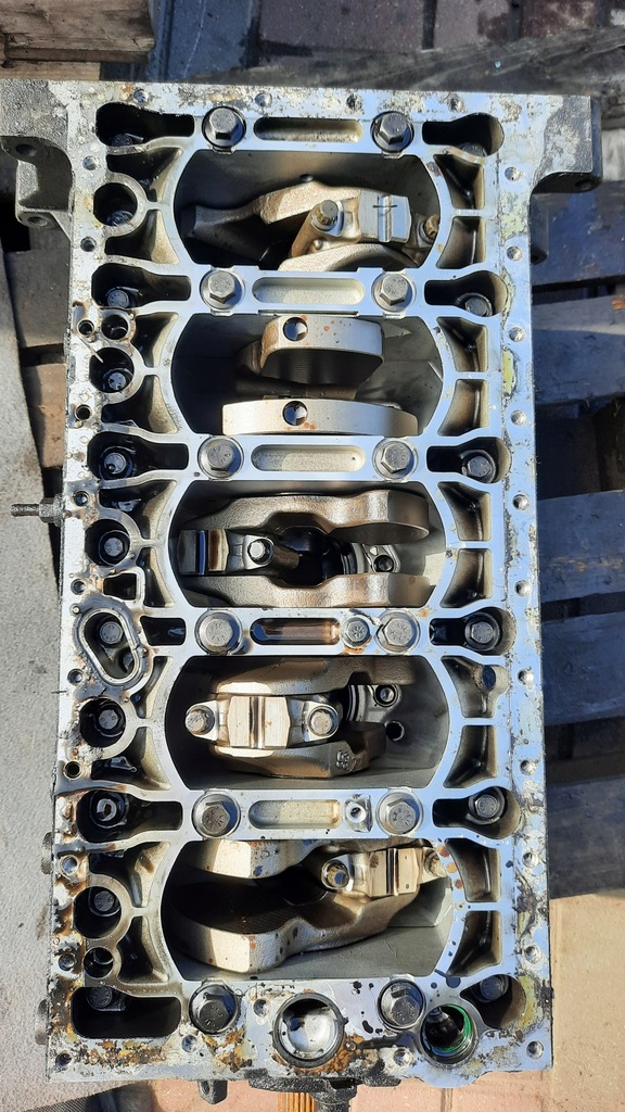 фото №12, Блок двигателя wał d5244t volvo 2.4 d5 185km