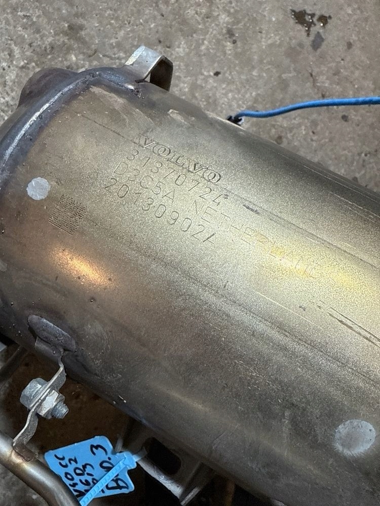 Купити Katalizator/dpf volvo v40 cross country 2013 31370724
