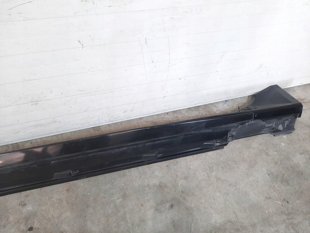 фото №6, Порог левый накладка порог левая audi rs6 c8