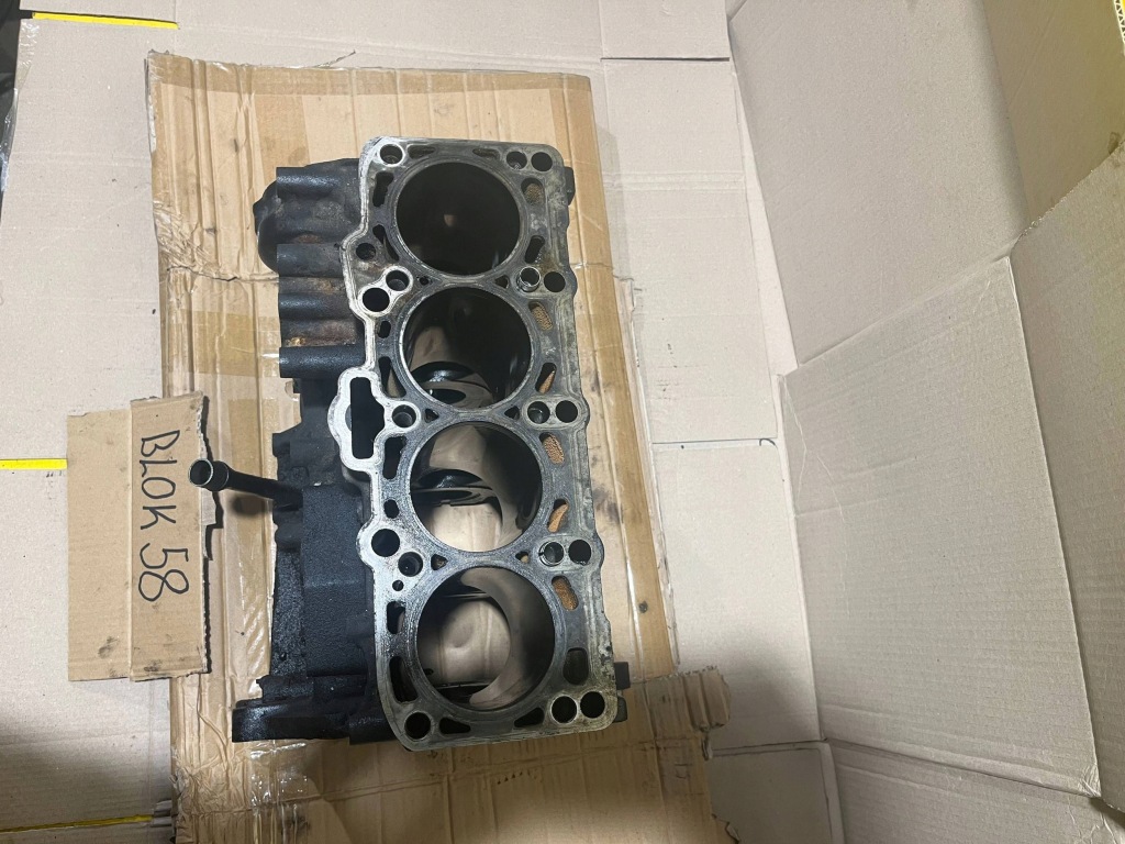 Купить Audi a4 s4 b6 блок двигателя