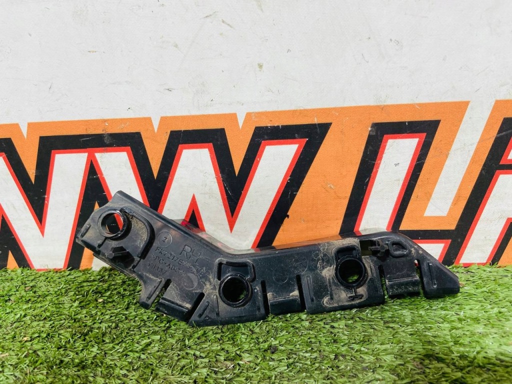 фото №15, Кронштейн бампера правое land l550 fk72-217e762-ac