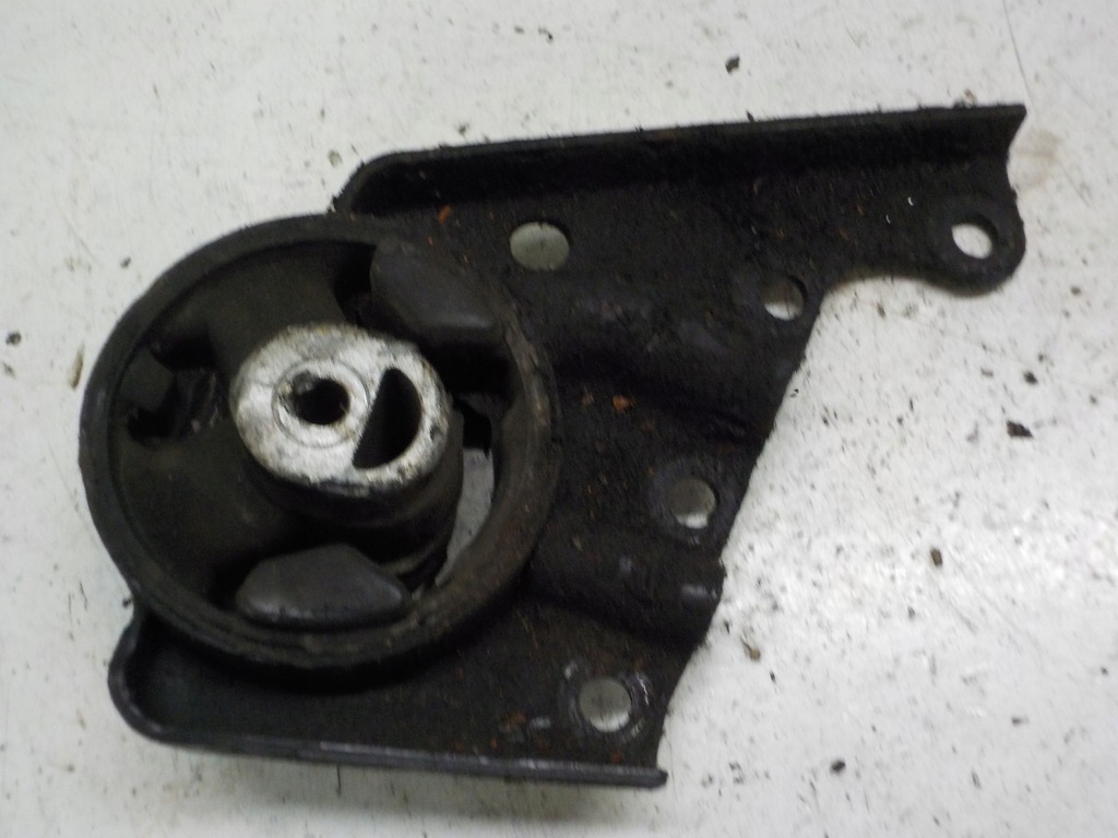 фото №1, Chrysler voyager 2.5 td подушка кронштейн двигателя