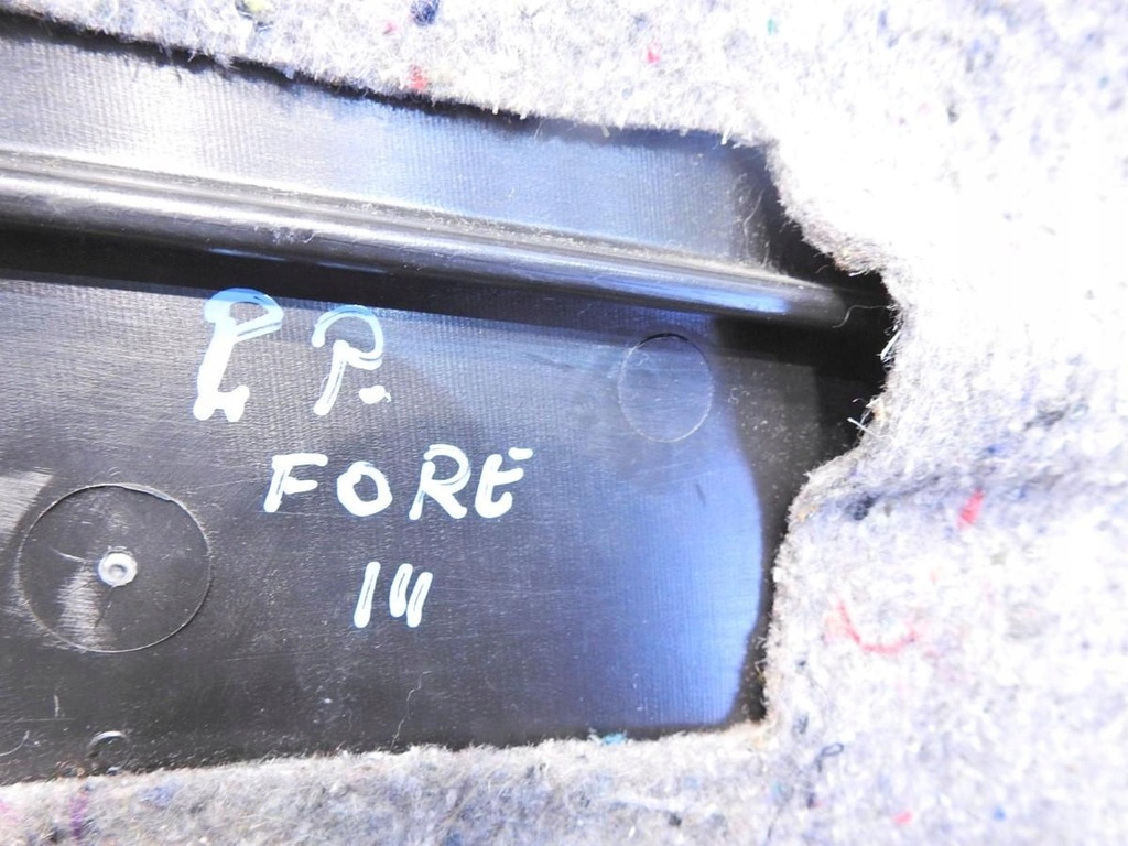 фото №3, Обивка дверь правый перед subaru forester iii