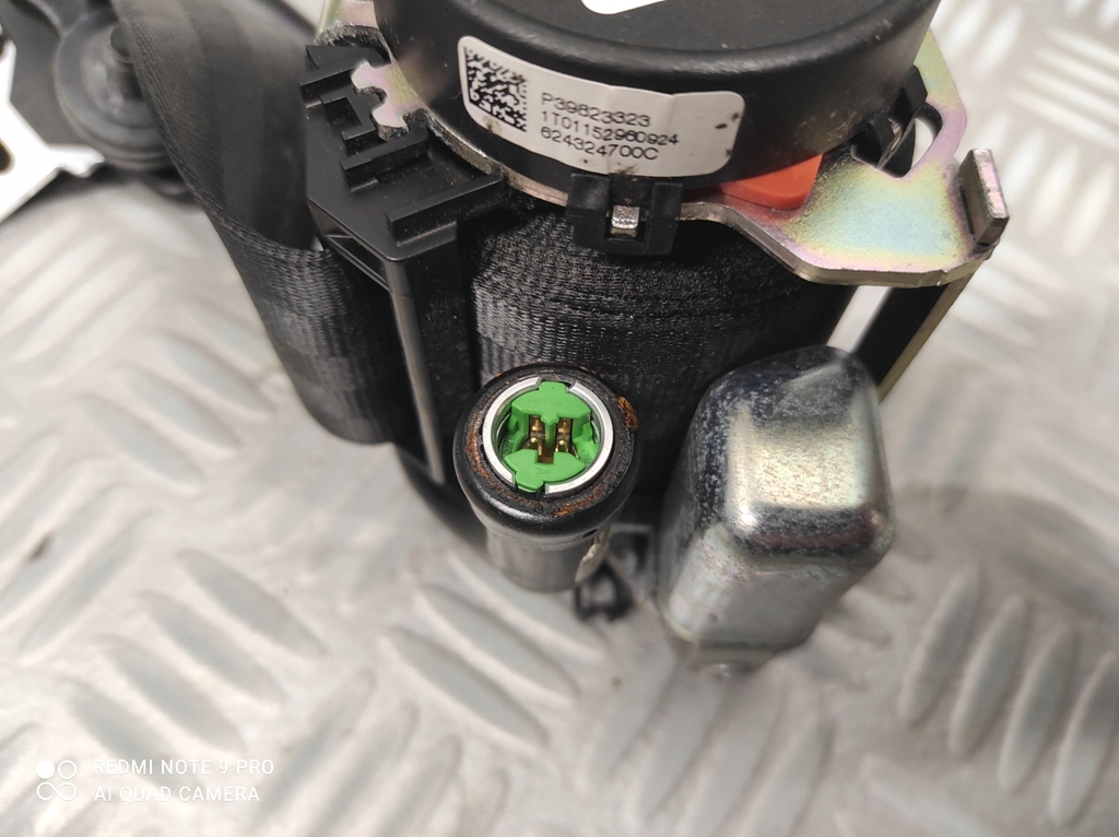 фото №10, Ремни pas безопасности задние kpl. volvo s60 v60