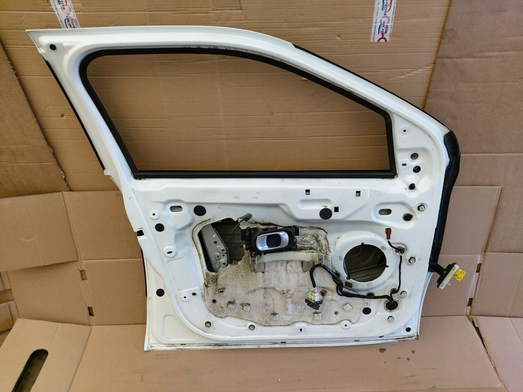 фото №3, Citroen c4 cactus дверь левая перед