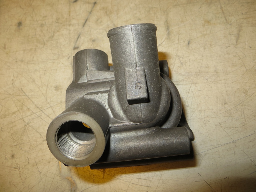 фото №5, Корпус термостата 51.06404-0045 оригінальний номер