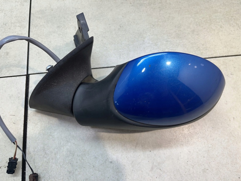 Дзеркало зовнішнє лівий перед peugeot 1007 1.4 16v 12364250g Недорого