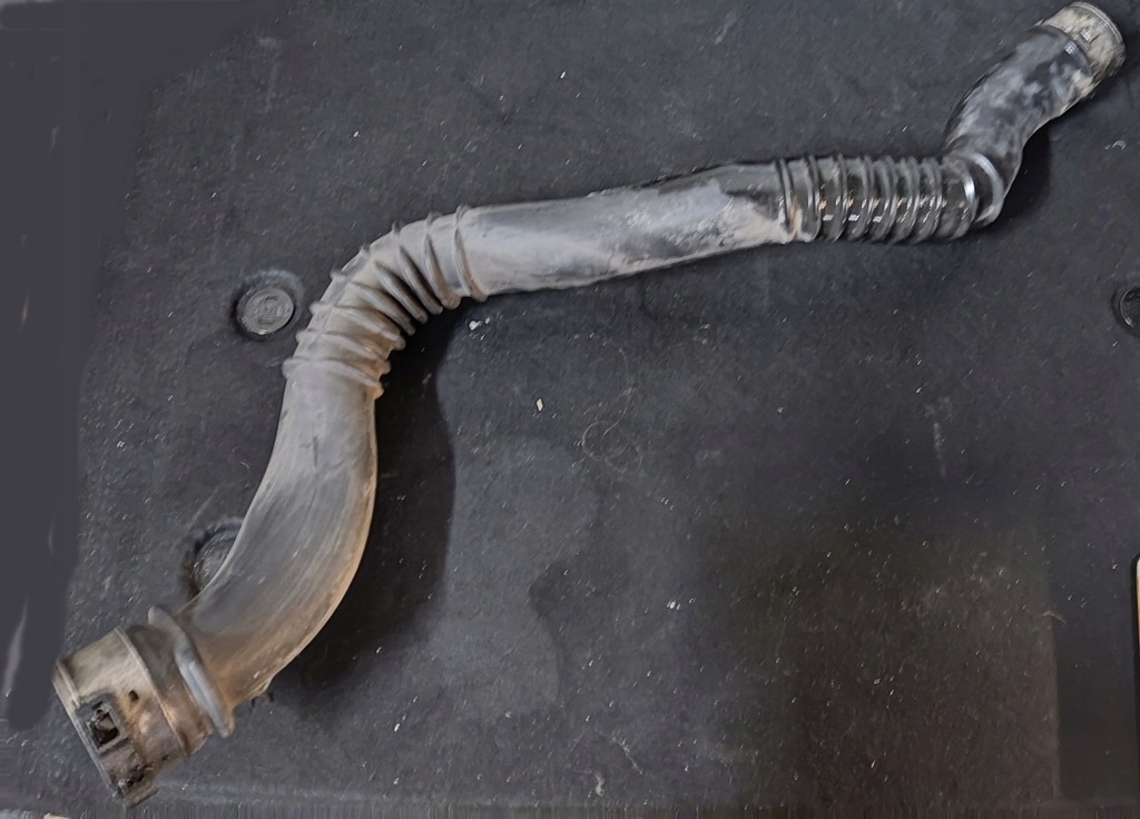 фото №1, Bmw x1 e84 n47 шланг труба интеркулер 7797483