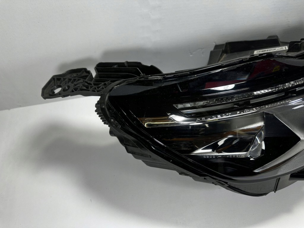 5008 ii рестайлинг  gt-line лампа правая левая full led 9837759780 9837759580 Доставка