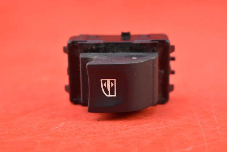 фото №1, Выключатель подъёма стекло правый перед renault laguna 3 iii 07-15