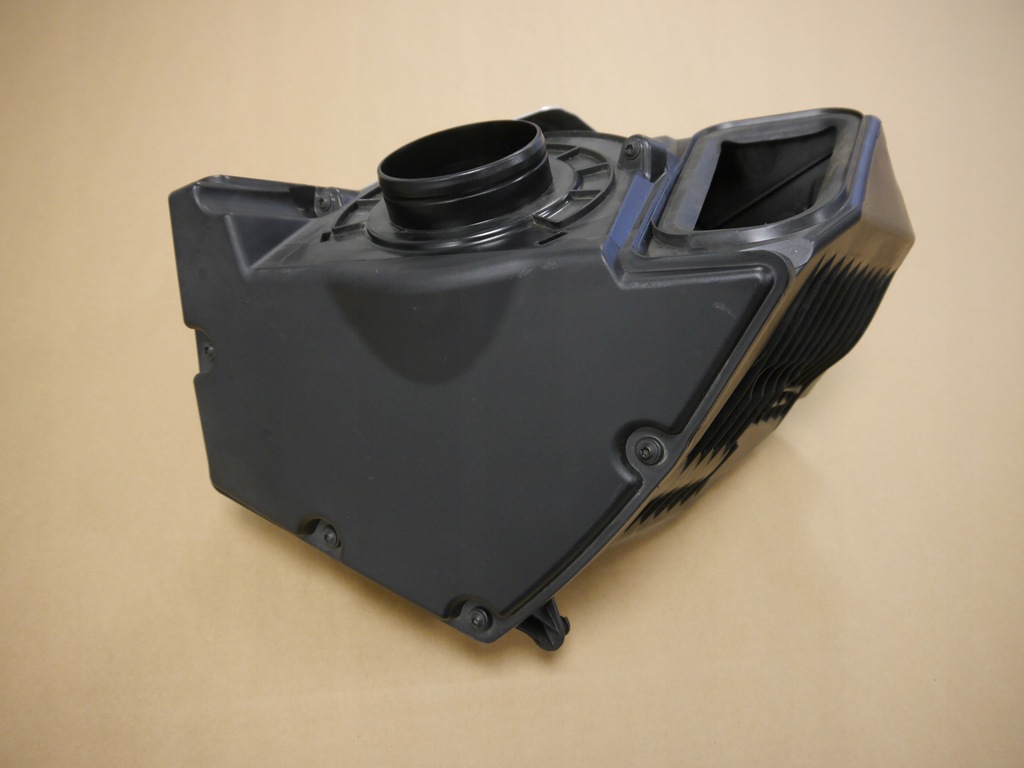 фото №1, Audi a4 a5 8w корпус фільтр повітря 8w0133837ab