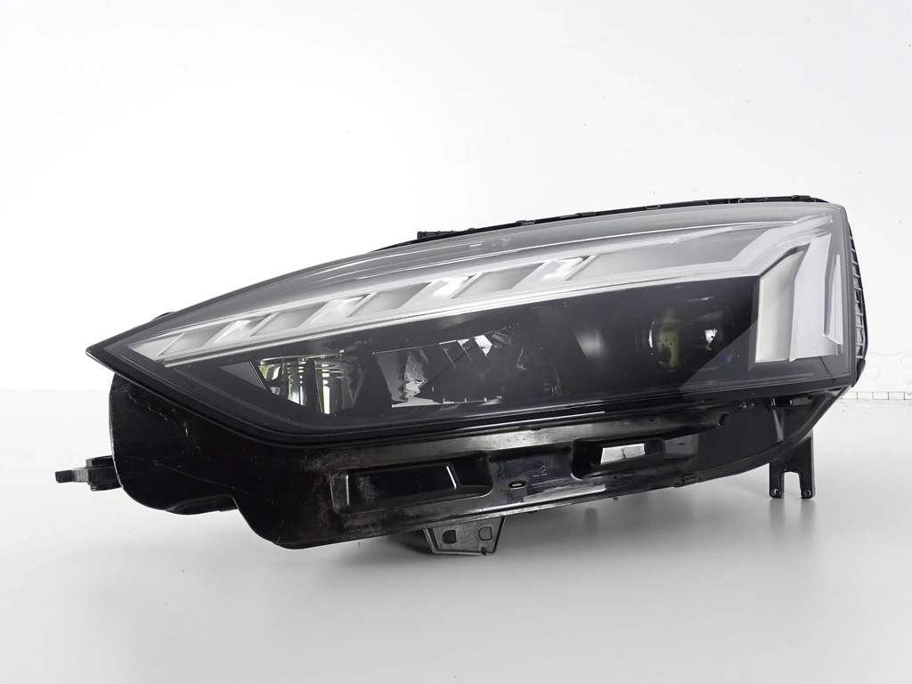 фото №1, Лампа перед передняя левая audi a5 b9 8w 8w6