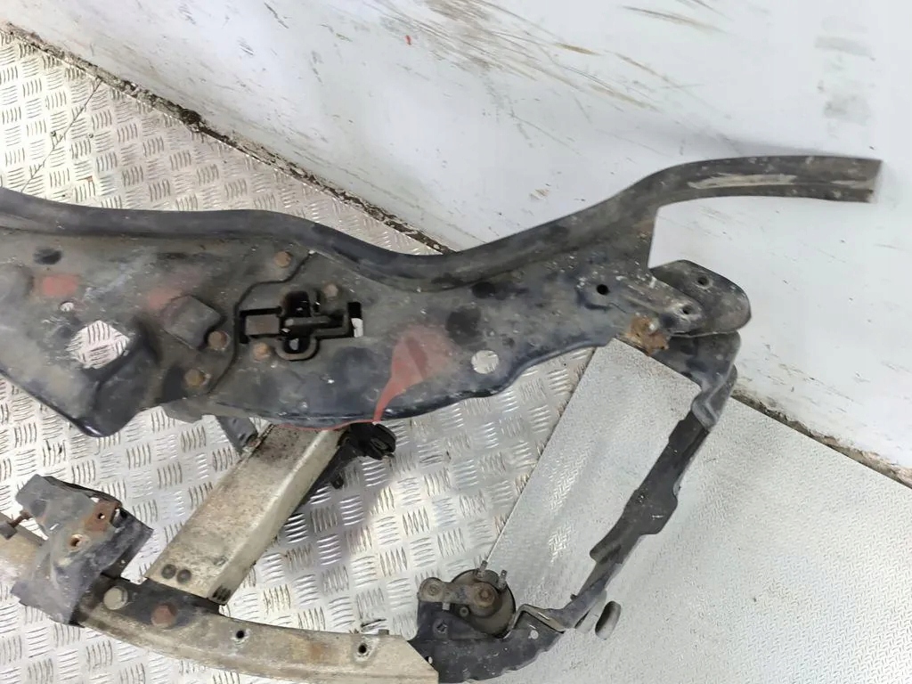 фото №13, Кронштейн радиатора mercedes-benz e w211 a2116202834 3.0l дизель 165kw