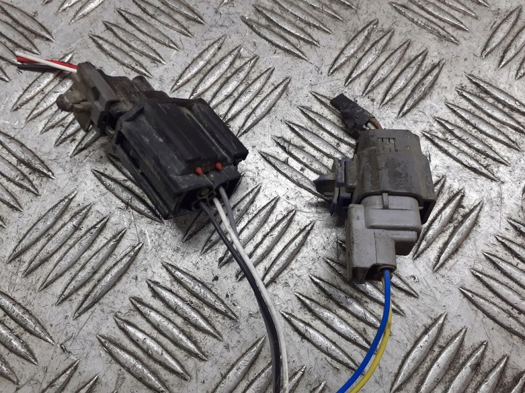 Датчик лямбда-зонд mazda 6 2.0 рестайлинг  5pin lff7 Доставка