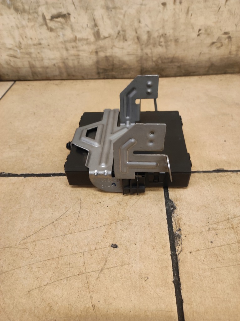 фото №4, Модуль bcm sandero iii 3 1.0