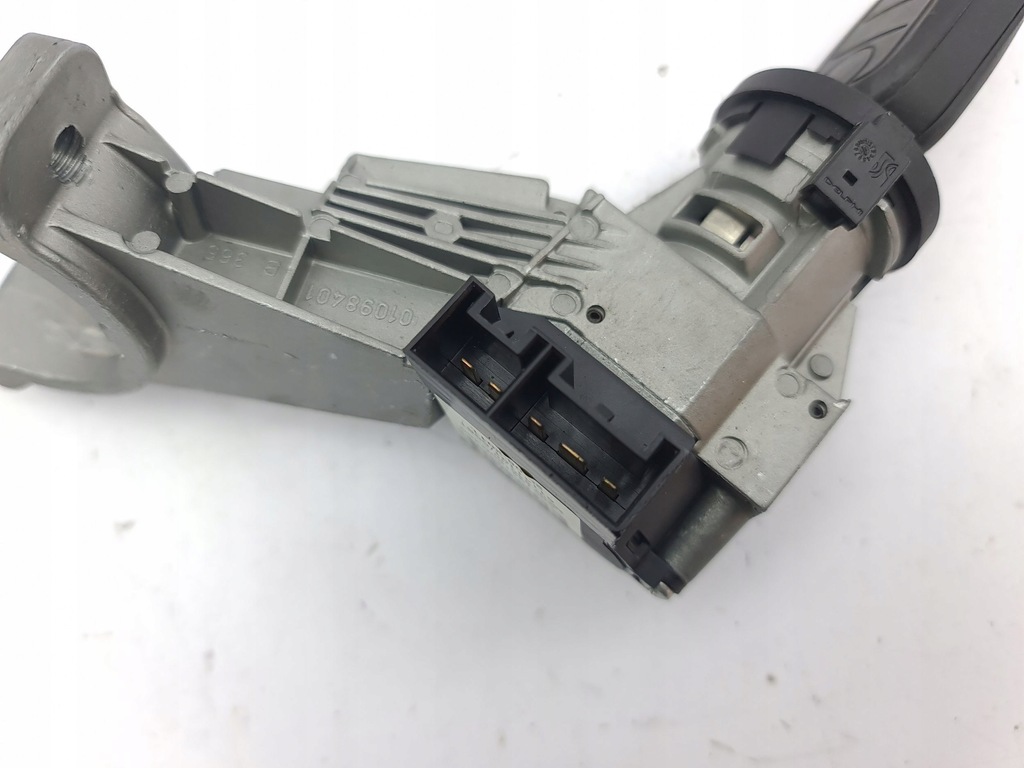 фото №11, Alfa romeo giulietta 2011 замка зажигания